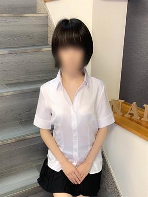 三村　かの（20歳） ナディア心斎橋
