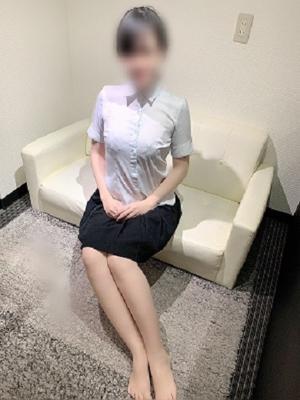猫屋敷 こはる(22歳) NADIA神戸店