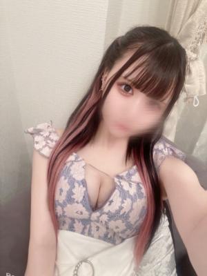 鈴木 そあ(19歳) 大阪出張性感エステ マイドリーム