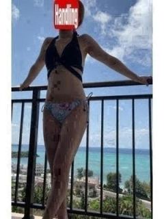 もえ（18歳）