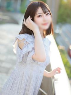 桃宮しおん（25歳）