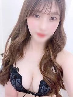 柊詩織（25歳）