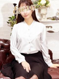 野々村　あやめ（26歳）