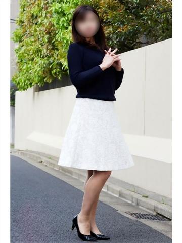 メイドちゃん（22歳） ハンドリング那覇　亀頭責め専門店