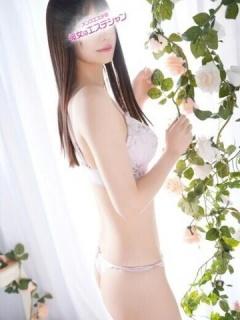 新木にな（25歳）