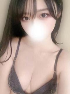 虹羽みに（27歳）