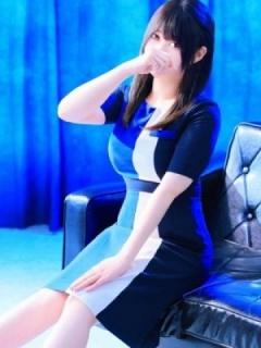 夏目しのん（25歳） Mrs.Dandy