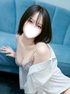 有田 ひな（26歳）