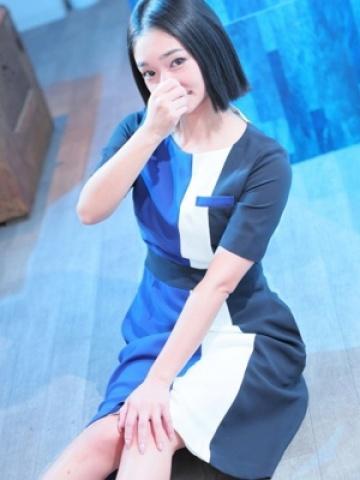 藍谷れいか(27歳) Mrs.Dandy