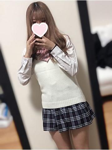 あいな(20歳) コスプレ系オナクラ・ティーンカーベル
