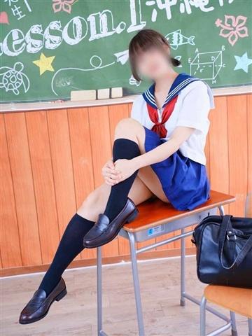 つゆ(21歳) レッスンワン沖縄校