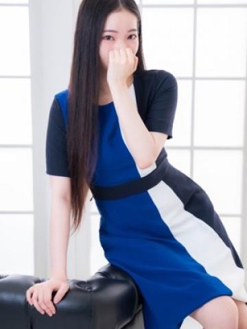 三輪かすみ(22歳) Mrs.Dandy