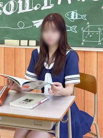 あい(19歳) レッスンワン沖縄校