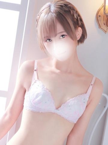 なつき(24歳) 東京メンズボディクリニック TMBC