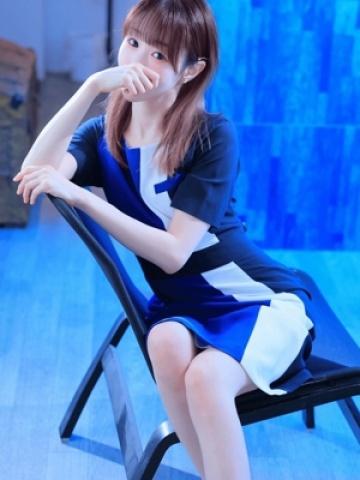 舞白のん(24歳) Mrs.Dandy