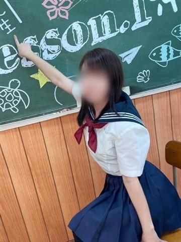 みなみ(21歳) レッスンワン沖縄校