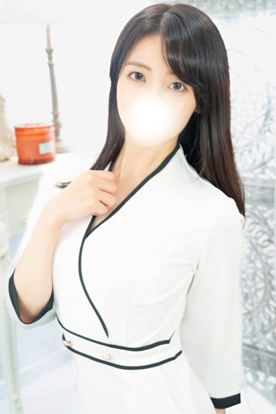 坂上なぎさ(32歳) 池袋㊙エステ~フル勃起~