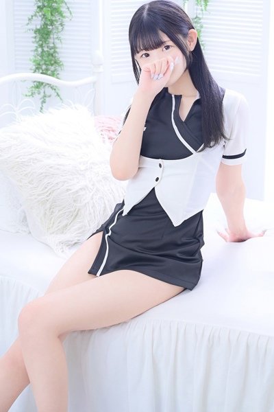 みもな(20歳) 東京メンズボディクリニック TMBC
